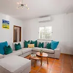 Villa Casa Limoeiro, Solteiras, Near *