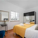 Casa Limoeiro, Solteiras, Near