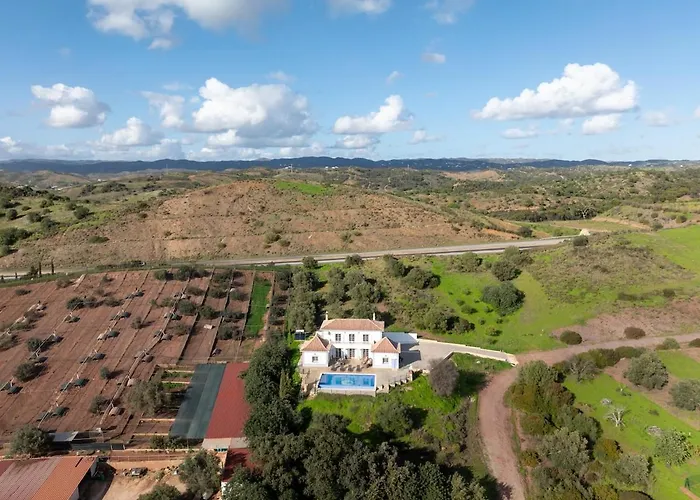 Casa Limoeiro, Solteiras, Near Villa