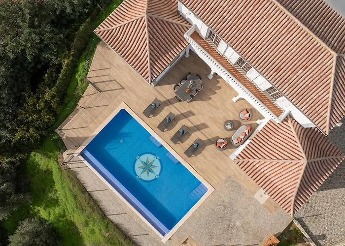 Casa Limoeiro, Solteiras, Near