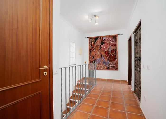 Casa Limoeiro, Solteiras, Near