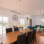 Casa Limoeiro, Solteiras, Near *